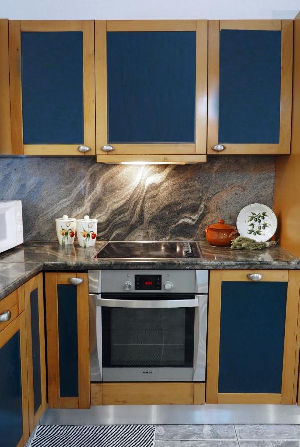 Olive House Villa Малиа Екстериор снимка